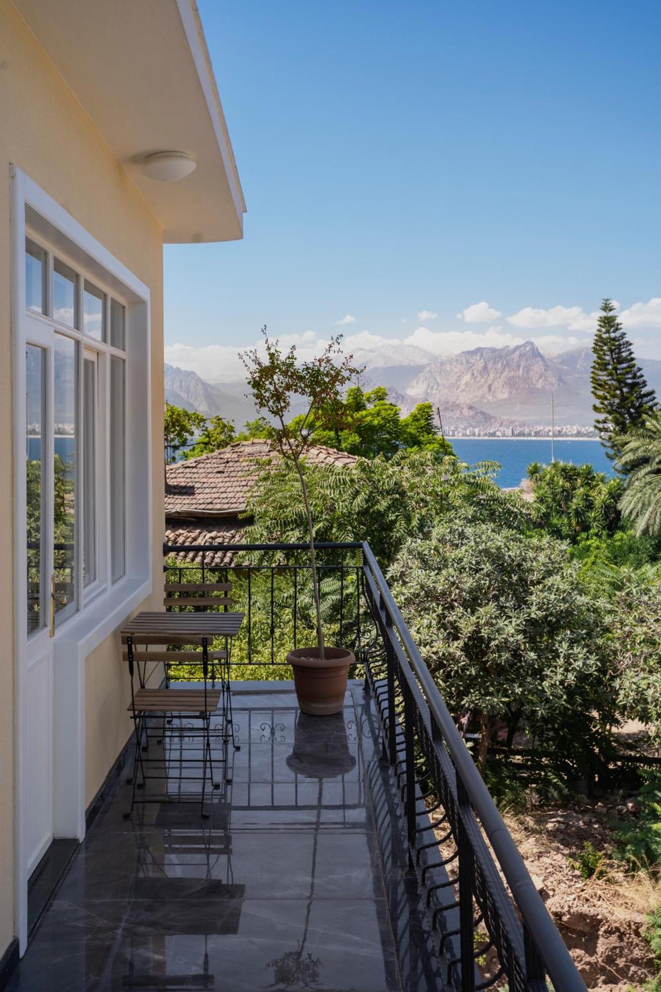 House Of Good Things Hotel Анталия Екстериор снимка
